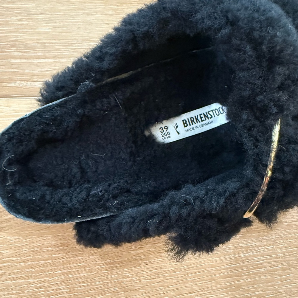 Birkenstock Black Fuzzy Sandals with Gold Accents NWOT - Picture 2 of 2